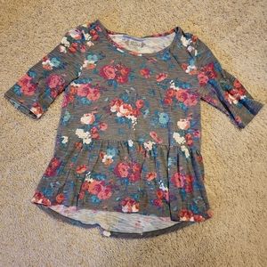 Gray floral print 3/4 sleeve blouse
